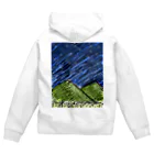 屋根裏部屋の山と夜空 Zip Hoodie