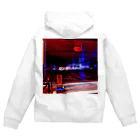 深夜のターミナル駅の大阪のバスターミナル Zip Hoodie