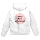 『ビヨンド ガールズ』 オリジナルグッズのBEYOND GIRLS Zip Hoodie