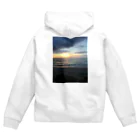 るるるの店のとある風景。 Zip Hoodie