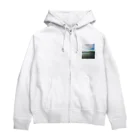 なんでもない場所のなんでもない田舎の風景「ある日の海」 Zip Hoodie