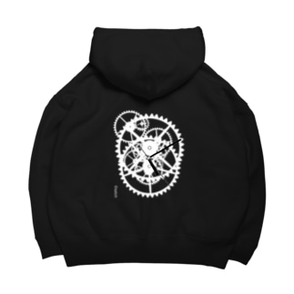 時計W縦「足跡を残して」より　©satch Big Hoodie