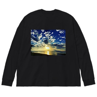 Heaven Big Long Sleeve T-shirt