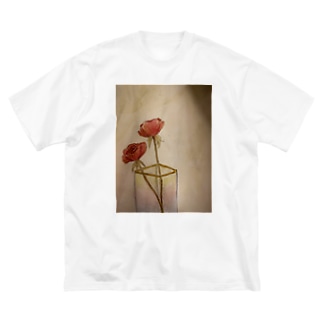 枯れかけの薔薇 Big T-Shirt
