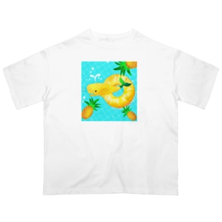 パインクジラの夏アイテム Oversized T-Shirt
