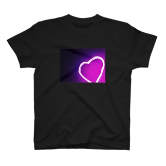 NEON HEART Regular Fit T-Shirt