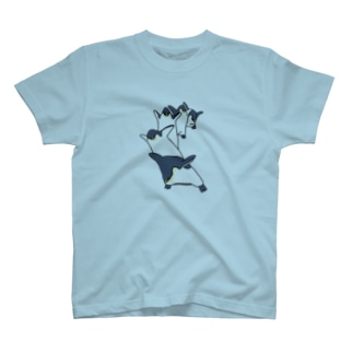 踊るペンギン Regular Fit T-Shirt