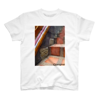 タイの寺 T-Shirt