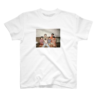 家族 Regular Fit T-Shirt