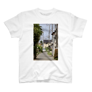 圧倒的田舎の道Tシャツ T-Shirt