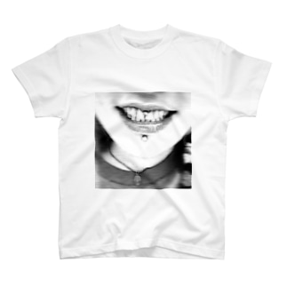 Piercing Smile Regular Fit T-Shirt