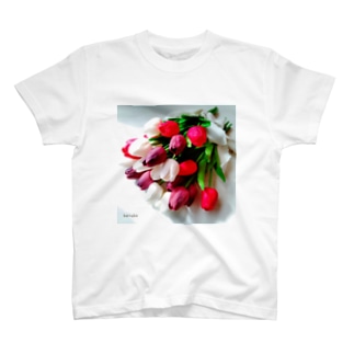 チューリップの花束 Regular Fit T-Shirt