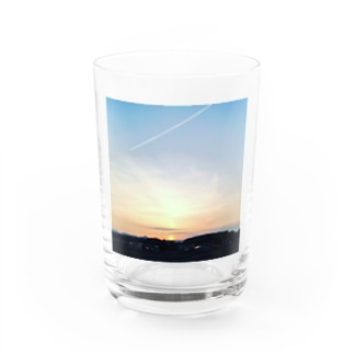 夕焼けと飛行機雲 Water Glass
