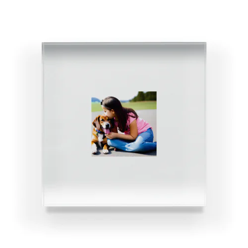 可愛い犬と少女 Acrylic Block