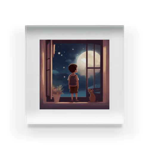 窓の中に立つ少年が、深い夜空を見つめている。 アクリルブロック