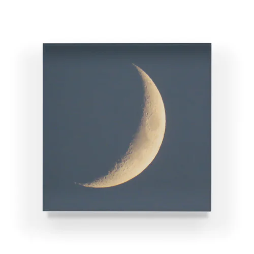 上弦の月🌙 アクリルブロック
