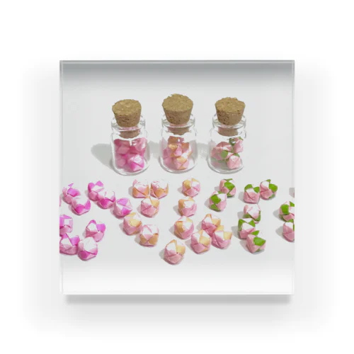 おりがみサイコロの瓶詰め【桜】 Acrylic Block