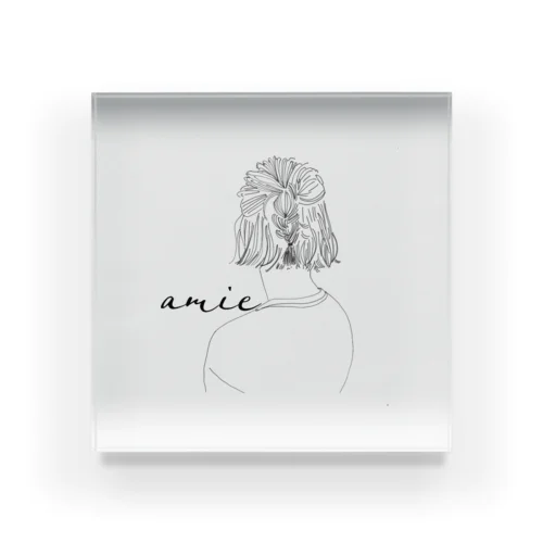 amie Acrylic Block