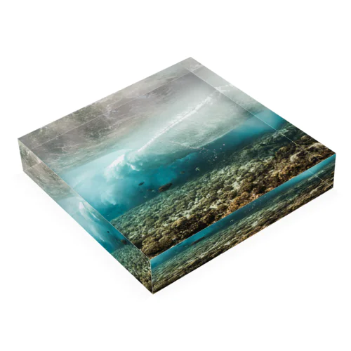 Wave004 Acrylic Block