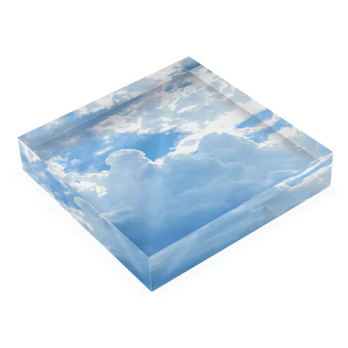 雲が見える Acrylic Block