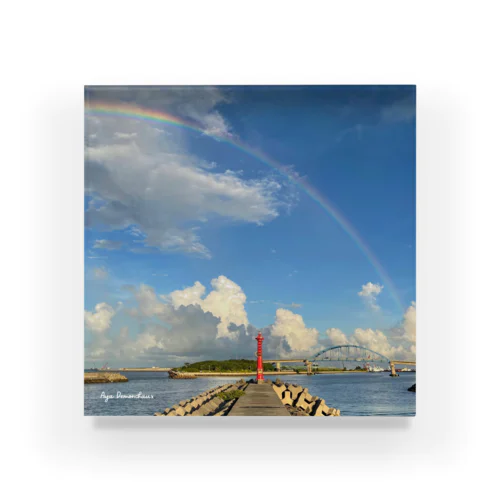 沖縄の離島の虹を閉じ込めたアクリルブロック アクリルブロック