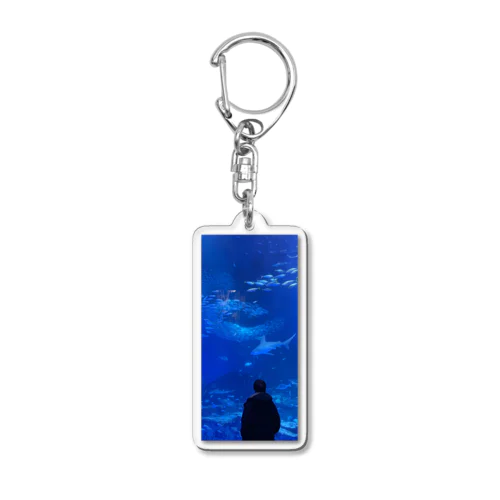 海を眺める人さま。 Acrylic Key Chain