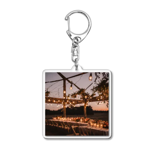 夕暮れ時のイベント会場 Acrylic Key Chain