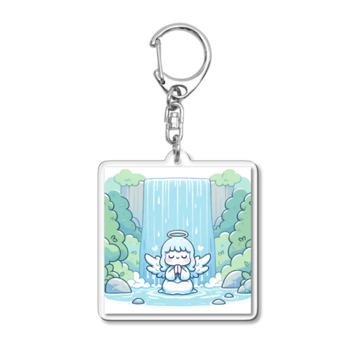 滝にうたれる天使ちゃん Acrylic Key Chain