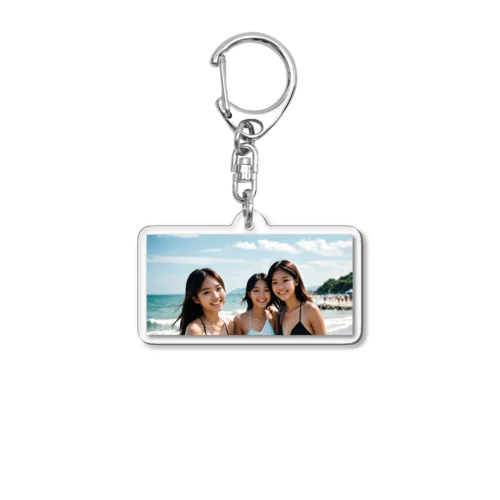 海で出会った三人娘！女子大の旅行サークルでぇ～す Acrylic Key Chain