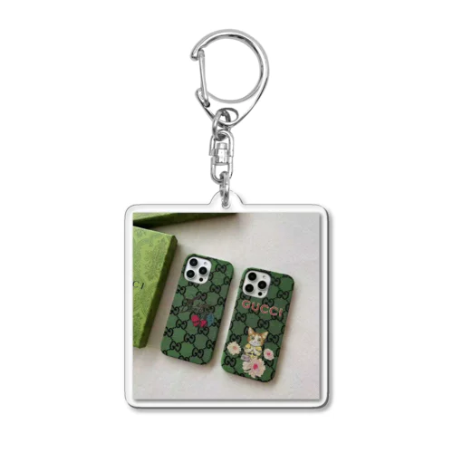 Gucci iPhone16 pro maxxケース存在感のある Acrylic Key Chain