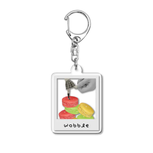 足を引っ張られる Acrylic Key Chain