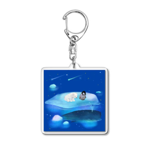 漂流した氷の上でクジラを眺めるしろくまくんとペンギンちゃん Acrylic Key Chain