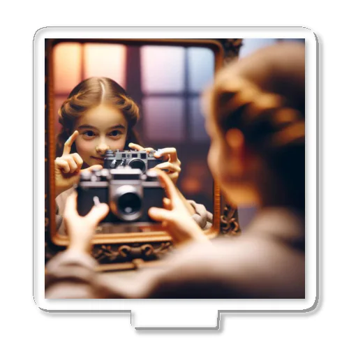 鏡に映ったカメラを構えた女の子 アクリルスタンド