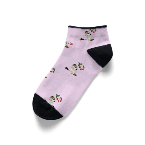 木苺とシマリス（ピンク） Ankle Socks