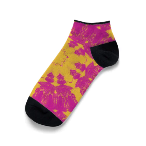 Kaleidoscope pink Ankle Socks