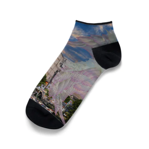 街に蓮の花びらの羽が降って Ankle Socks