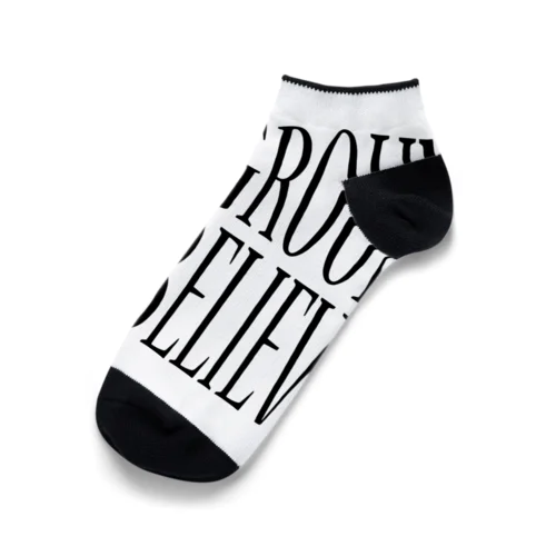 UNDERGROUD DREAM BELIEVER Ankle Socks