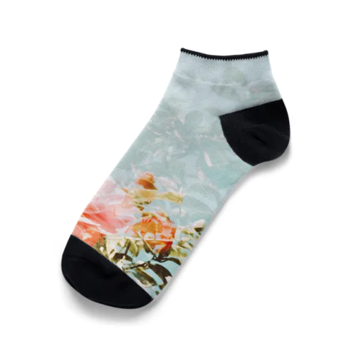 ピンクと白の花びら Ankle Socks