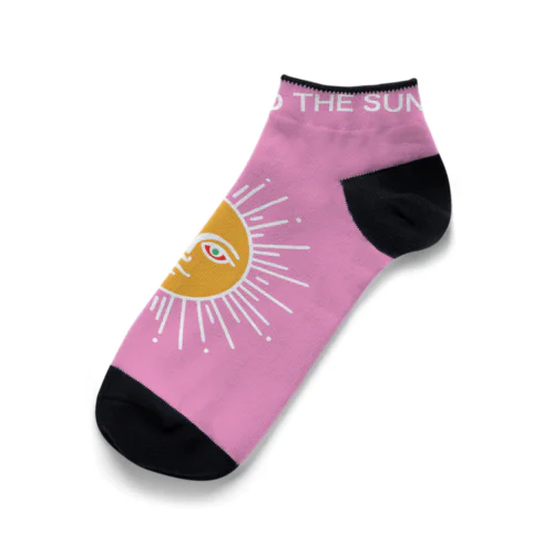 南無三の太陽　くるぶしソックス　白輪郭　ピンク Ankle Socks