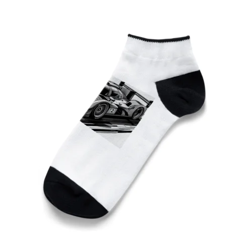 シャープなデザインのスポーツカー Ankle Socks