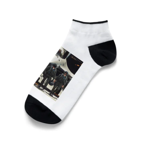 軍用機へと乗り込むパイロット Ankle Socks