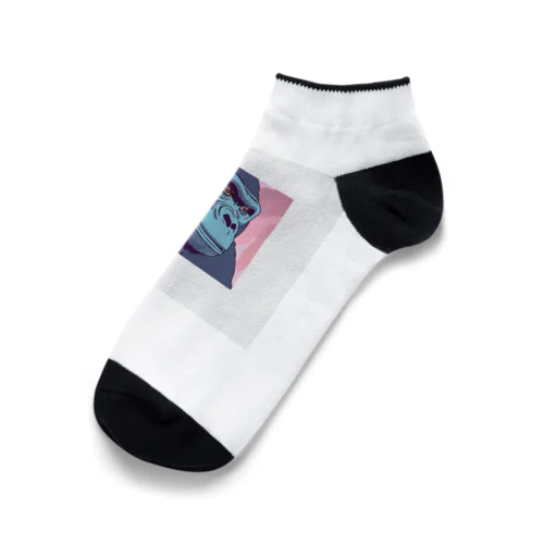 トライアスロンに参加する白黒のゴリラ Ankle Socks