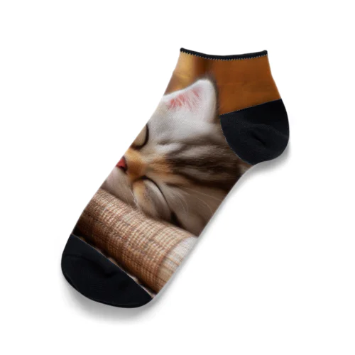 眠るにゃんこ😺zzz Ankle Socks