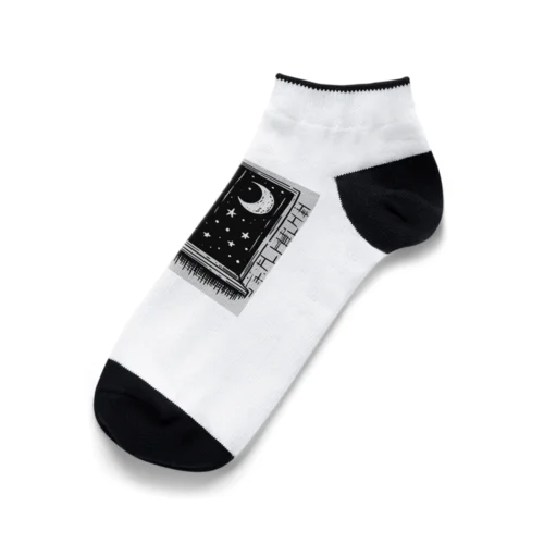 夜空を眺める白猫 Ankle Socks