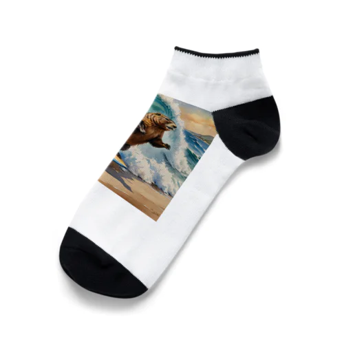 Surfing Woodchuck Ankle Socks