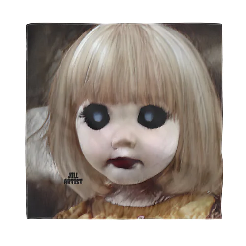 怖い幼女の西洋人形 バンダナ