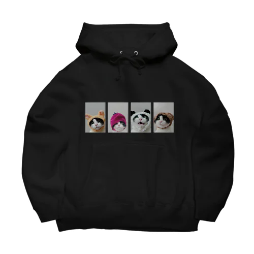 はちわれ猫の証明写真 Big Hoodie