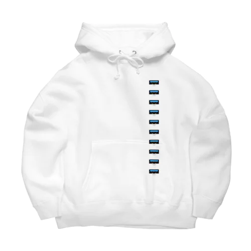 ずらりと並んだUSBポート Big Hoodie