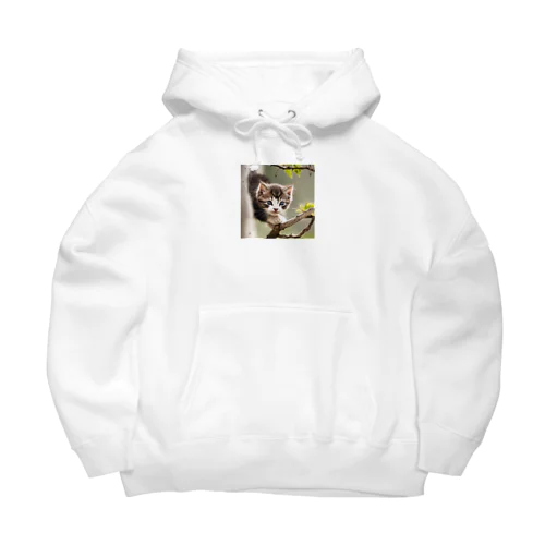 子猫と木 Big Hoodie