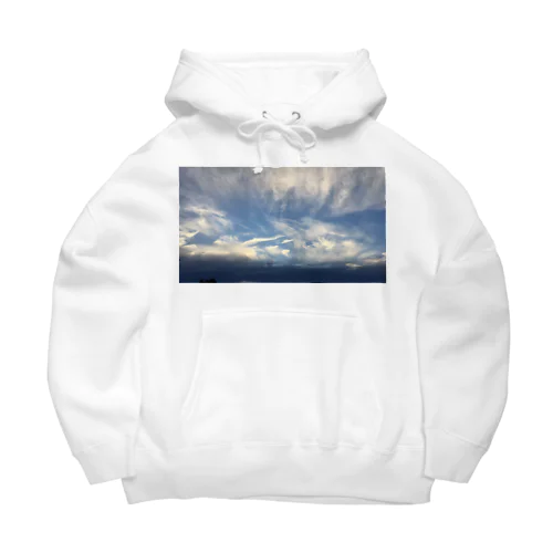 雨上がりの空 Big Hoodie